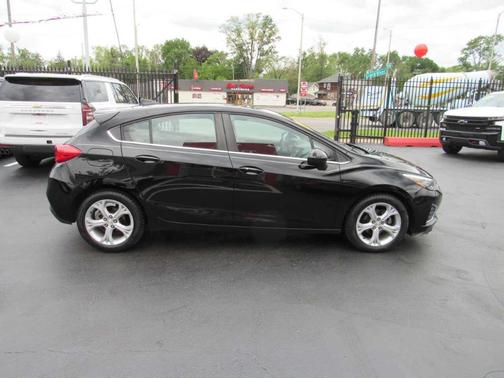 2019 Chevrolet Cruze Premier