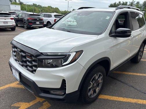 2022 Honda Passport AWD TrailSport