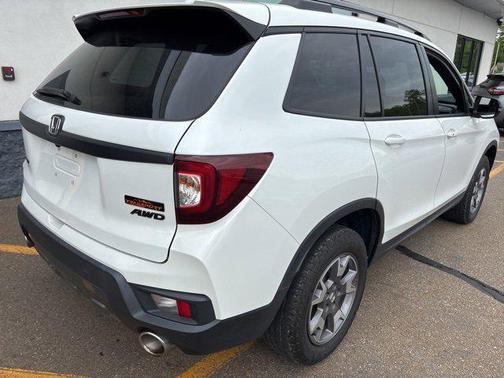 2022 Honda Passport AWD TrailSport