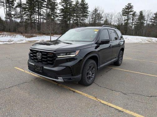 2023 Honda Pilot AWD TrailSport