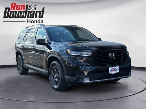 2023 Honda Pilot AWD TrailSport