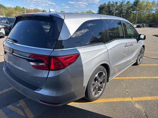 Obsidian Blue Pearl 2023 Honda Odyssey Elite