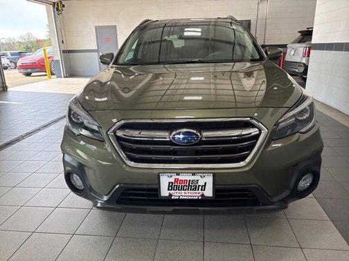 2018 Subaru Outback 2.5i Touring