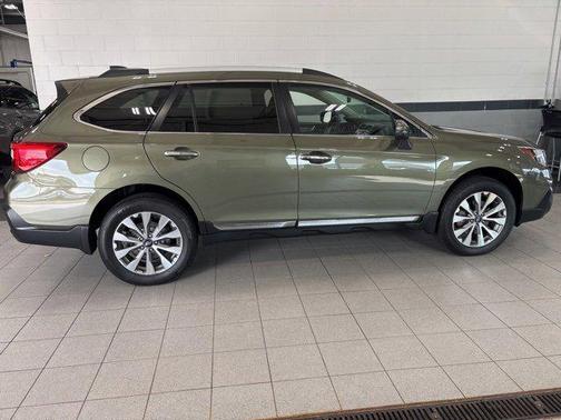 2018 Subaru Outback 2.5i Touring