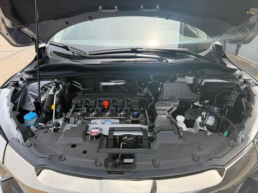 Lunar Silver Metallic 2022 Honda HR-V EX