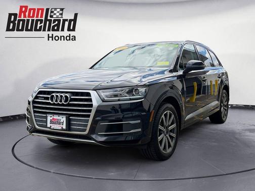 Black 2019 Audi Q7 55 Premium