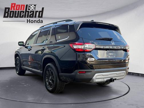 2023 Honda Pilot AWD TrailSport