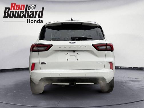 2024 Ford Escape ST-Line Select