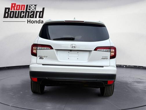 2022 Honda Pilot AWD Sport
