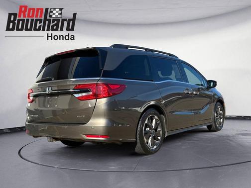 2022 Honda Odyssey Elite