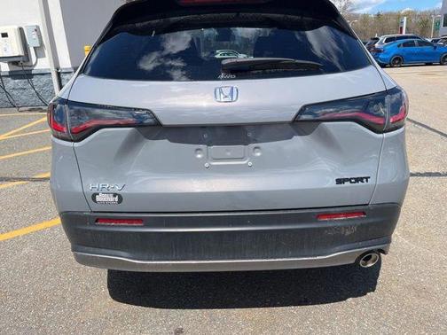 Urban Gray Pearl 2025 Honda HR-V AWD Sport