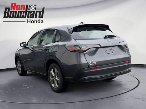 Modern Steel Metallic 2024 Honda HR-V LX