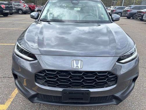 Modern Steel Metallic 2024 Honda HR-V LX