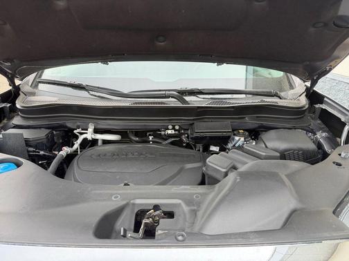 Gray 2023 Honda Ridgeline RTL