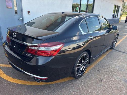 2017 Honda Accord Touring V6