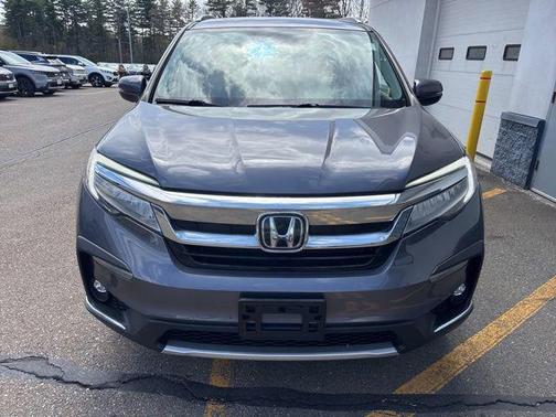 Gray 2021 Honda Pilot Touring 8-Passenger