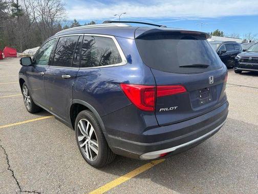 Blue 2017 Honda Pilot Touring