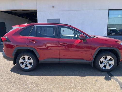 Ruby Flare Pearl 2019 Toyota RAV4 XLE