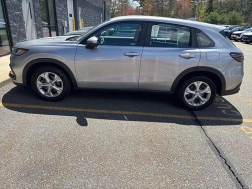 Lunar Silver Metallic 2023 Honda HR-V LX