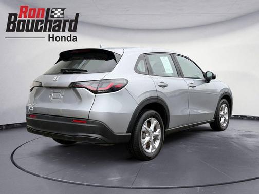 Lunar Silver Metallic 2023 Honda HR-V LX