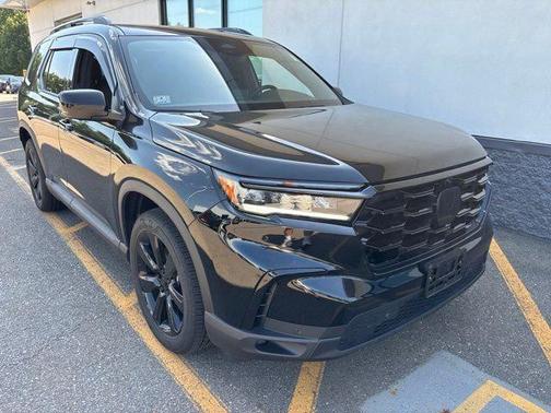 Black 2025 Honda Pilot Black Edition