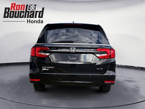 2021 Honda Odyssey Elite