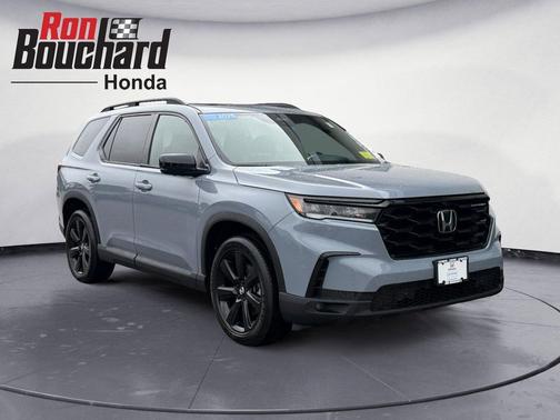 Gray 2025 Honda Pilot Black Edition