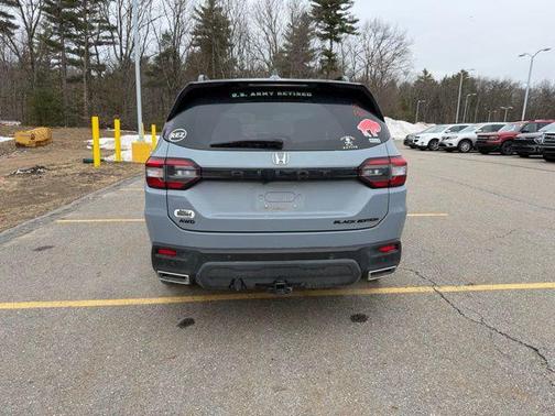 2025 Honda Pilot Black Edition