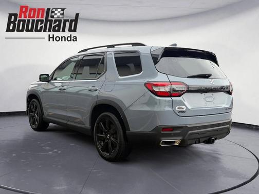 Gray 2025 Honda Pilot Black Edition