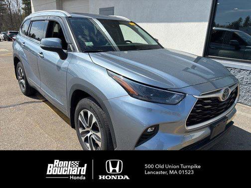 2022 Toyota Highlander XLE
