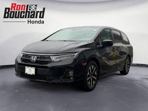 Crystal Black Pearl 2025 Honda Odyssey EX-L