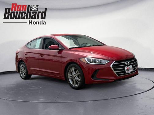Red 2017 Hyundai ELANTRA SE