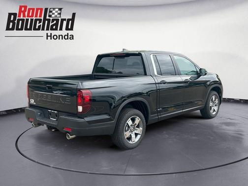 Crystal Black Pearl 2026 Honda Ridgeline RTL