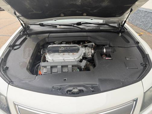Bellanova White Pearl 2013 Acura TL Technology