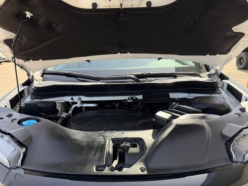 Platinum White Pearl 2022 Honda Pilot AWD Black Edition