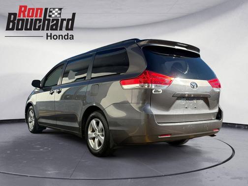 2014 Toyota Sienna L
