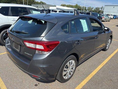 2019 Subaru Impreza 2.0i