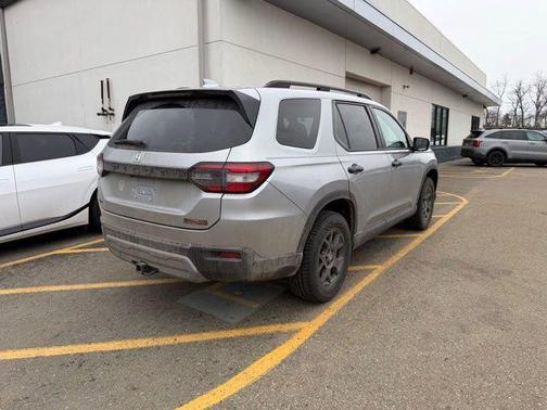 2023 Honda Pilot AWD TrailSport