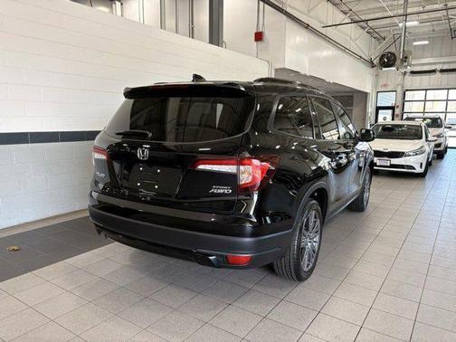 2022 Honda Pilot AWD Sport