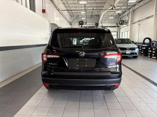 2022 Honda Pilot AWD Sport
