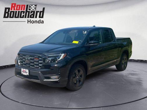 Crystal Black Pearl 2026 Honda Ridgeline TrailSport