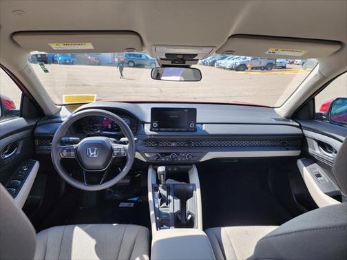 2025 Honda Accord LX 1.5T