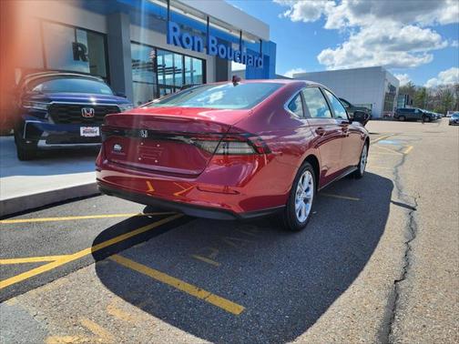 2025 Honda Accord LX 1.5T