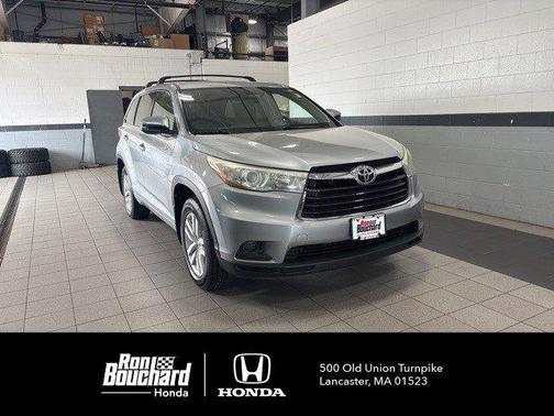 2016 Toyota Highlander LE