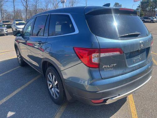 Blue 2019 Honda Pilot EX