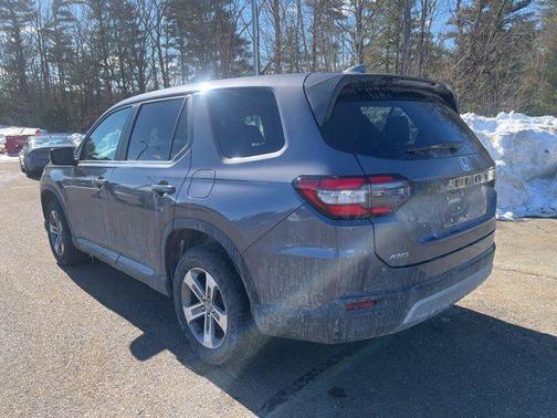 2024 Honda Pilot EX-L 7 Passenger