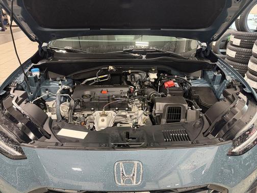 Nordic Forest Pearl 2024 Honda HR-V Sport