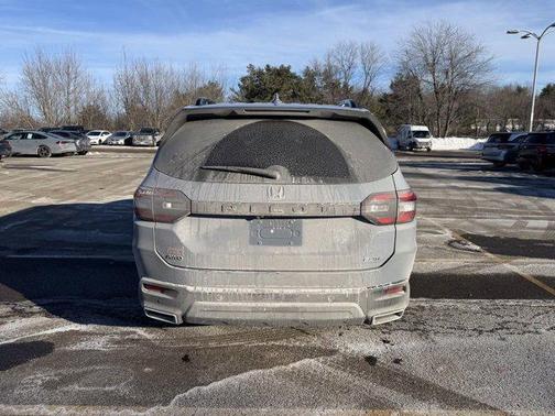 2023 Honda Pilot AWD Elite