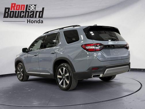 2023 Honda Pilot AWD Elite