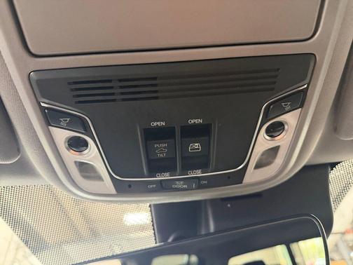Crystal Black Pearl 2023 Honda Ridgeline RTL-E